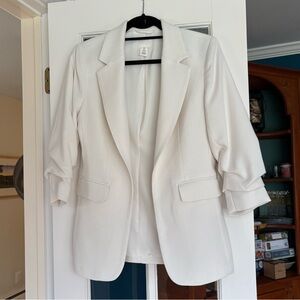 Women's White Blazer Jacket - Classic Tailored Style